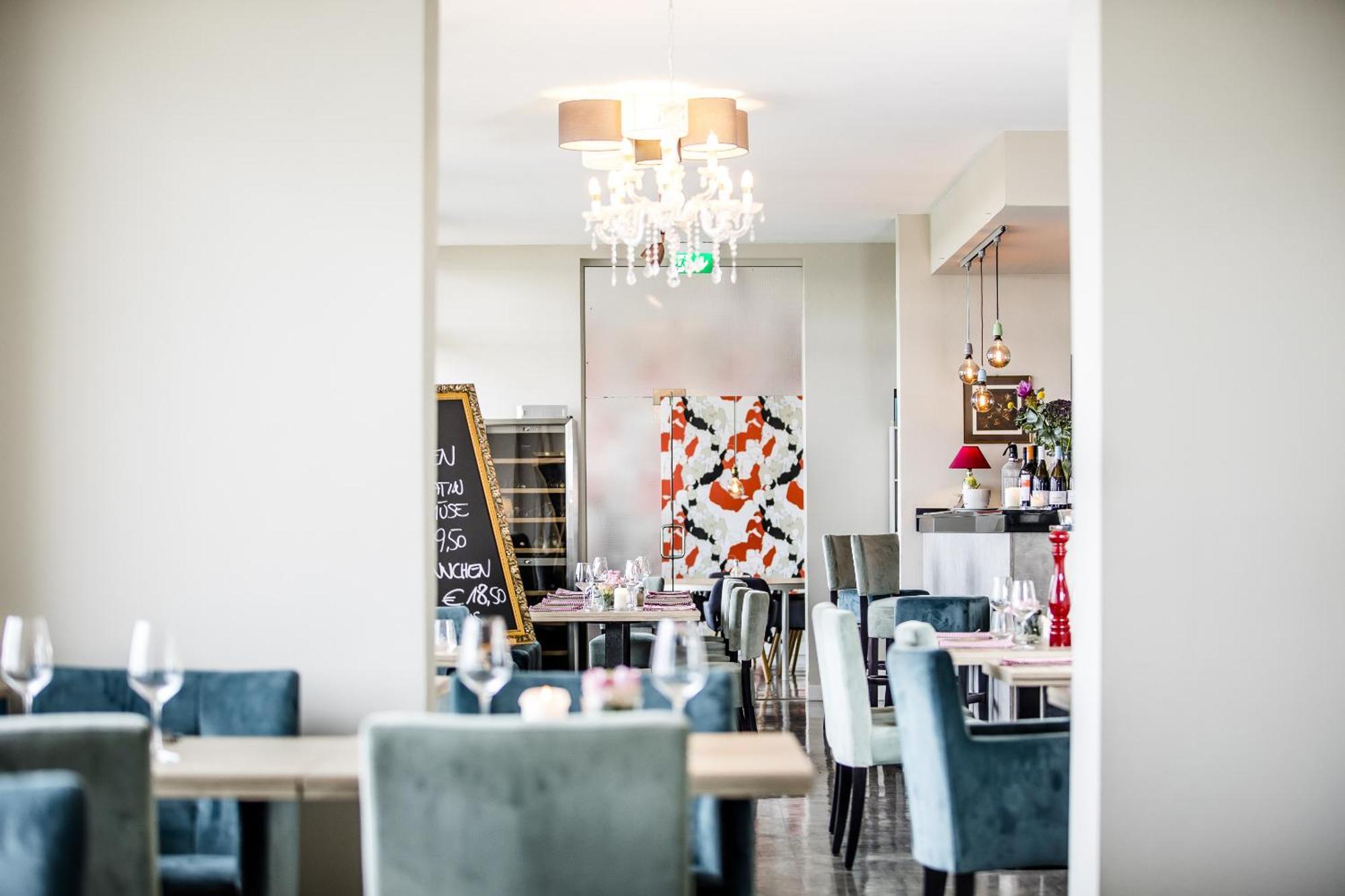 Hotel Faehrhaus Km734 Düsseldorf Extérieur photo
