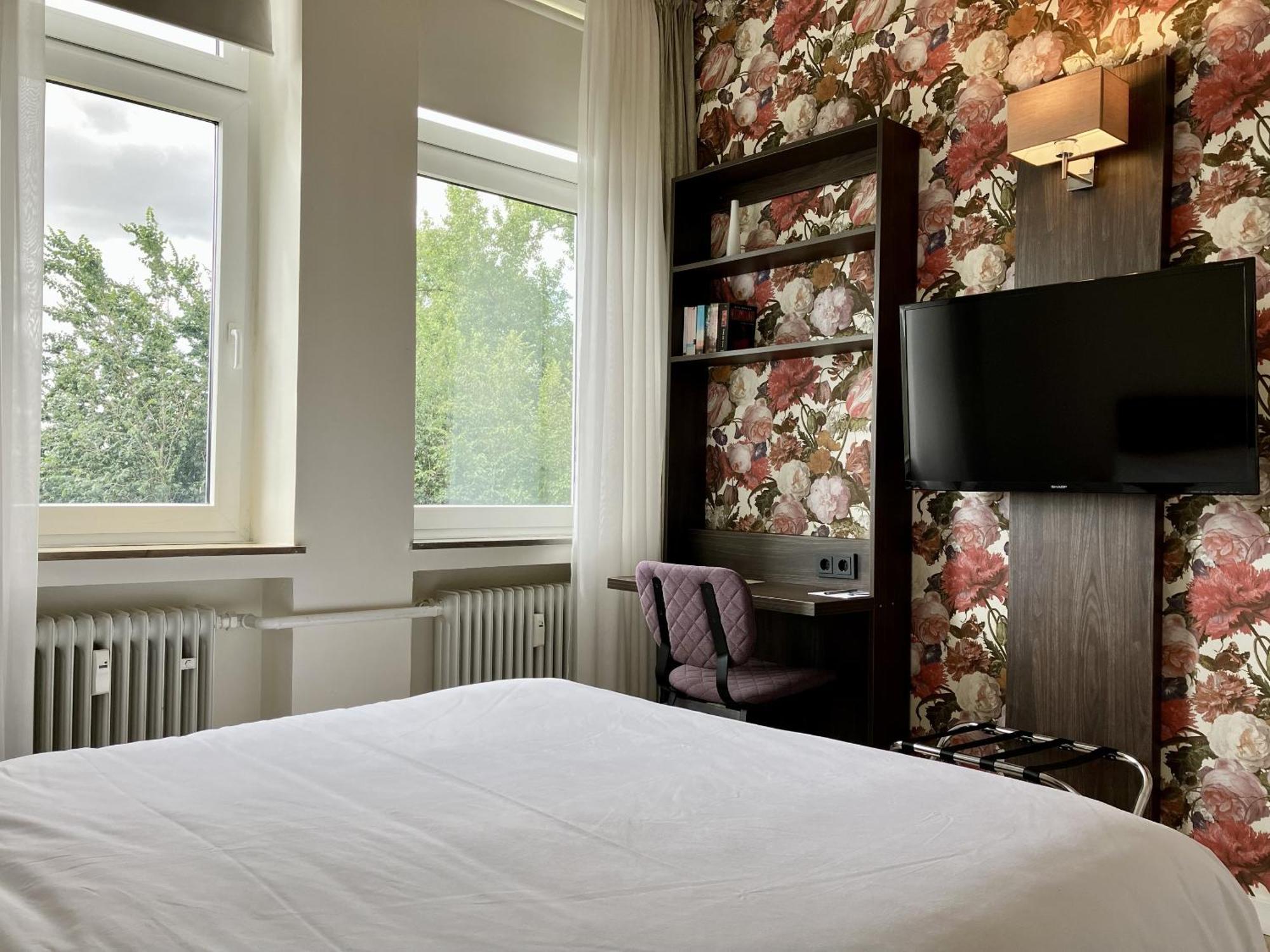 Hotel Faehrhaus Km734 Düsseldorf Chambre photo